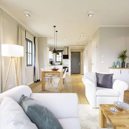 Ferienhaus Reetland Am *