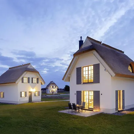 Reetland Am Ferienhaus *